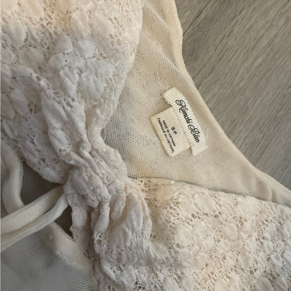 Kimchi Blue Lace-Trim Ivory Tie-Front Cami - Picture 2 of 2